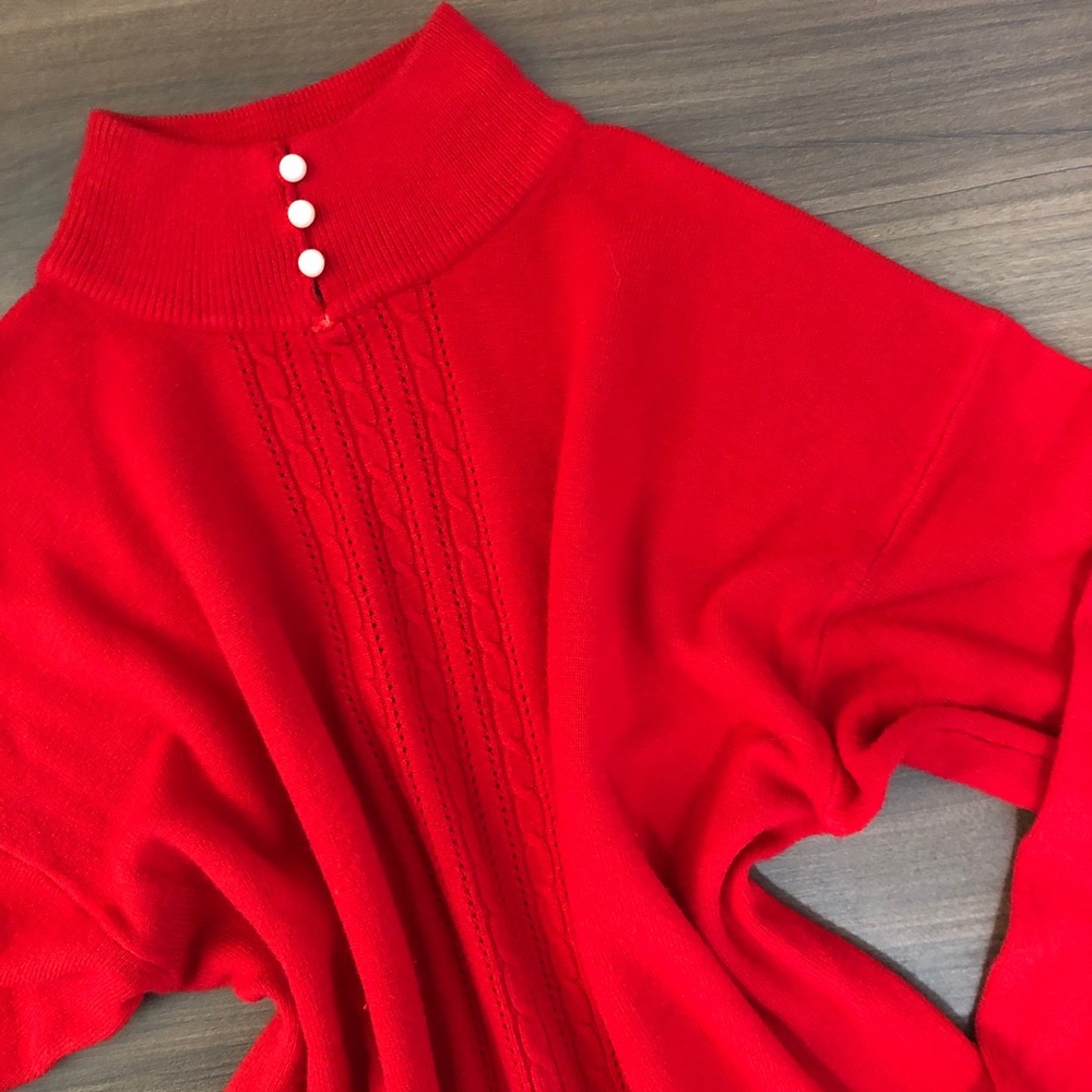 Vintage Mock Neck Sweater With Pearl Details Medium